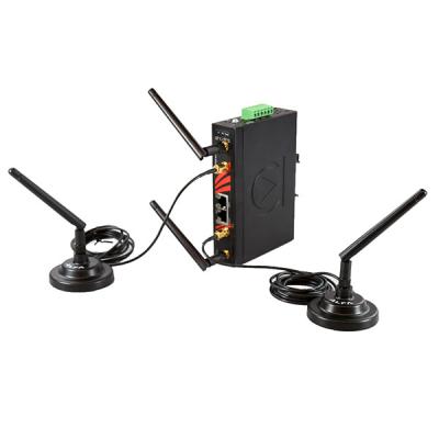 Ind. cloud router, redundant WiFi , 802.11 b/g/n/ac, 2,4Ghz/5Ghz, 0 - 50C